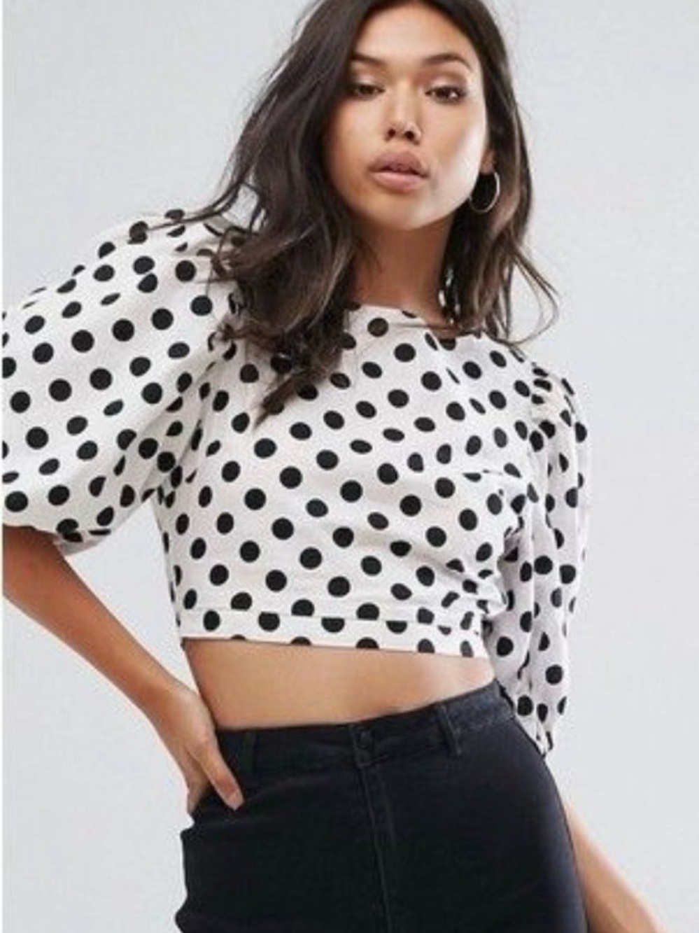 PrettyLittleThing White and Black Polka Dot Puff Sleeve Crop Top